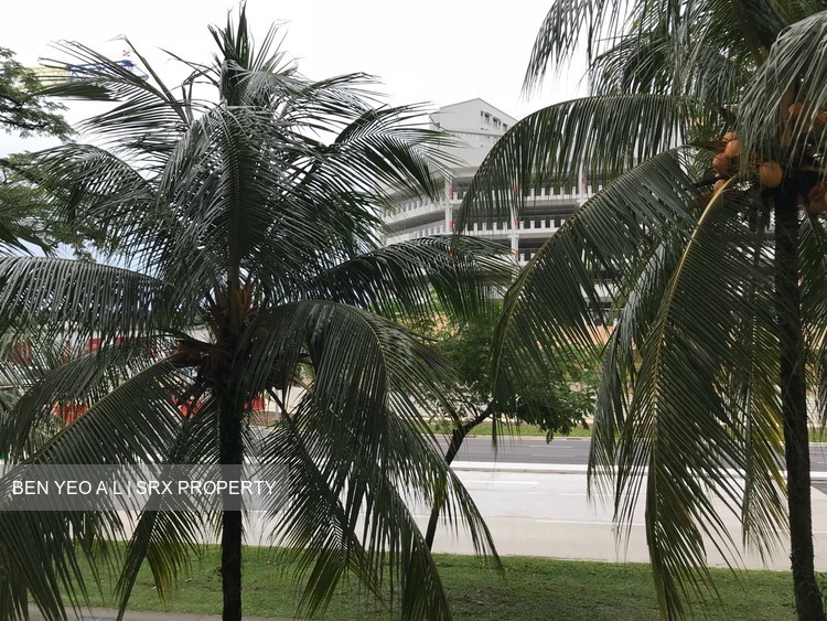 Blk 392 Yishun Avenue 6 (Yishun), HDB Executive #173299872